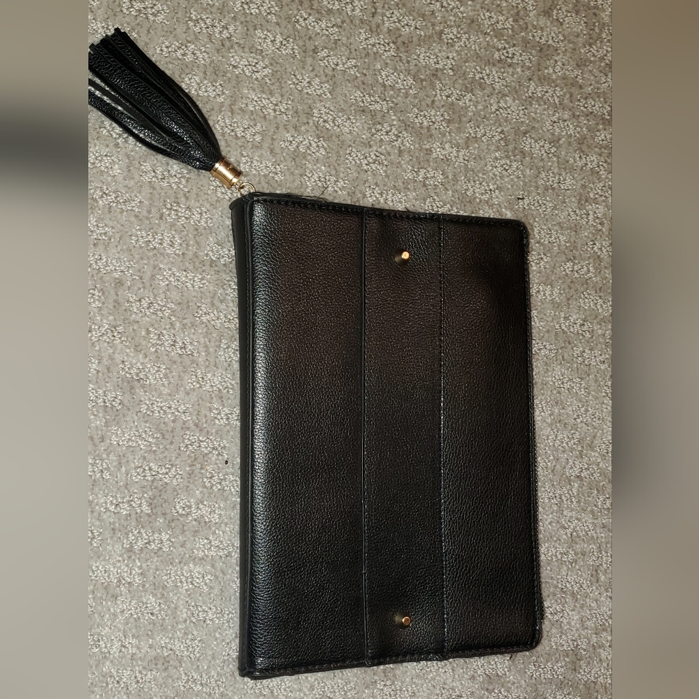 Handbag - Picture 2 of 3